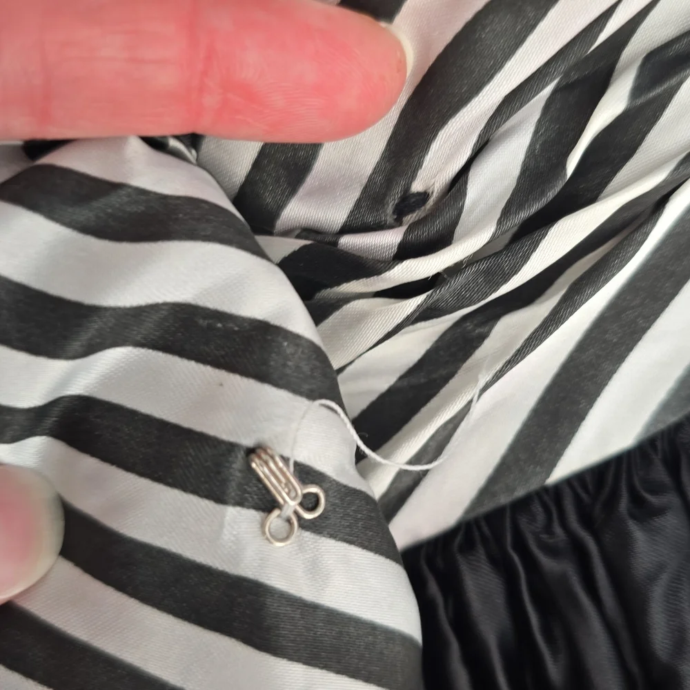 Vintage 80s Gunne Sax by Jessica McClintock Strapless Tiered Gown w Bow US 9 - Picture 8 of 16